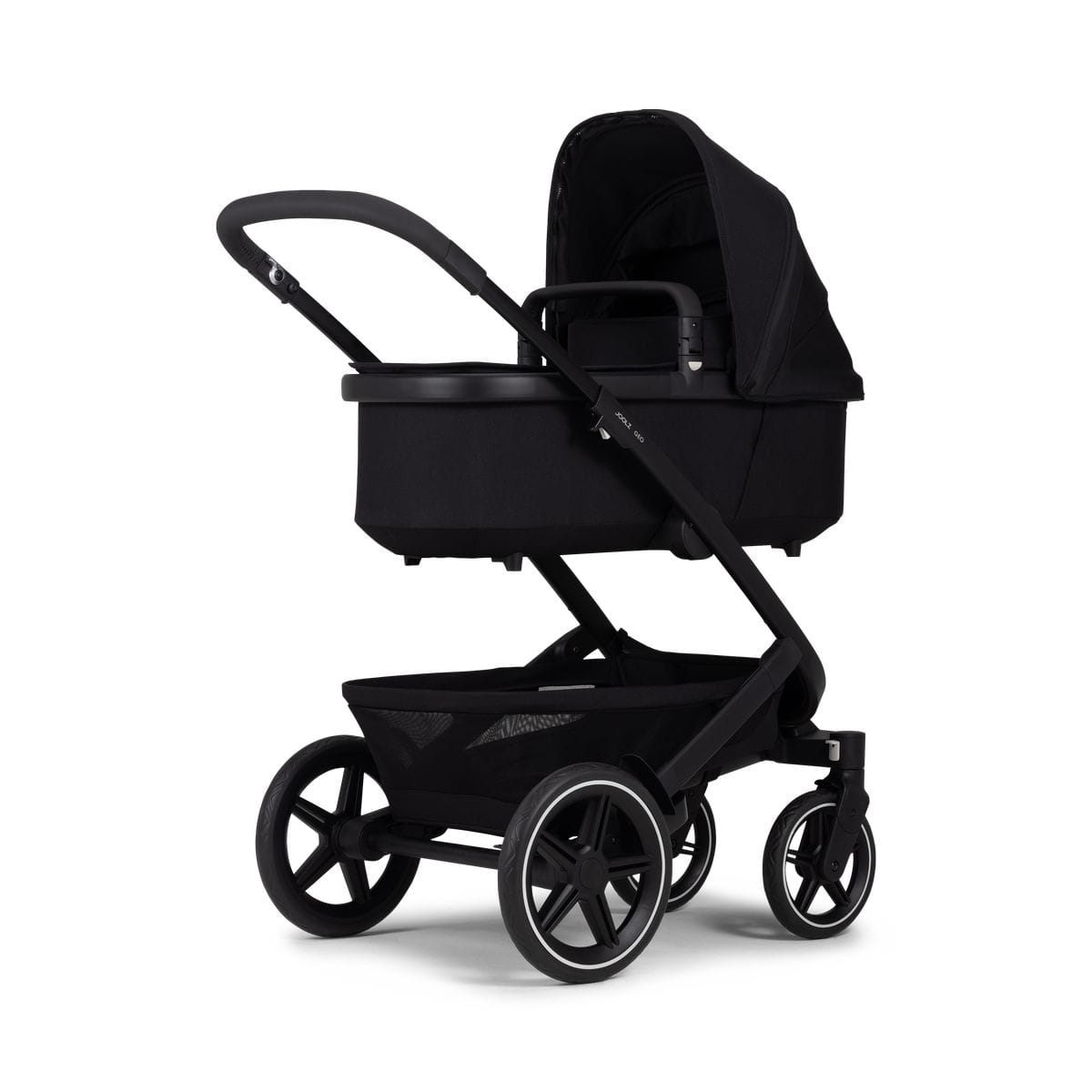 Everbaby_Joolz_Geo3_Cot_Perspective_Brilliant_black.jpg