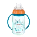 Kubek treningowy Canpol babies Free Spirit 320ml w kolorze turkusowym z pomarańczową pokrywką, ozdobiony motywem piórek i silikonowym ustnikiem – dla dzieci uczących się samodzielnego picia.