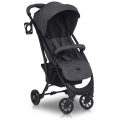 Elegancki wózek spacerowy Euro-cart VOLT Black Edition w kolorze głębokiej czerni iron, z czarną ramą, amortyzowanymi kołami i pojemnym koszem.