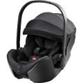 Fotelik samochodowy Britax Römer Baby-Safe Pro w kolorze czarnym style Carbon Black, z ergonomiczną wkładką i dużym daszkiem przeciwsłonecznym