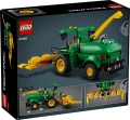 Tylna strona pudełka LEGO Technic 42168 John Deere 9700, prezentująca model kombajnu, ruchomą przystawkę i funkcje zestawu. Opakowanie pokazuje realistyczny wygląd maszyny rolniczej.
