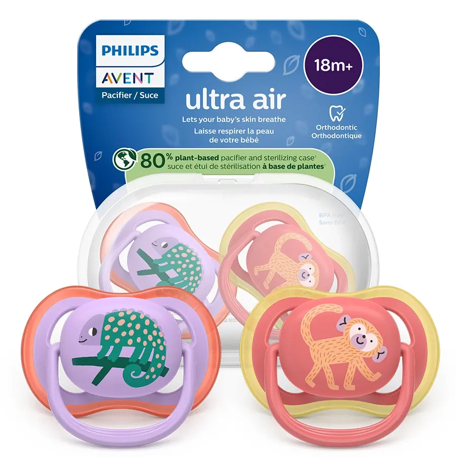 Philips Avent Ultra Air 18m+ smoczki uspokajające w pastelowych kolorach z motywem kameleona i małpki, w opakowaniu z informacją o 80% materiałów roślinnych, ortodontyczny kształt i duże otwory wentylacyjne idealne dla delikatnej skóry dziecka.