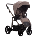 Wózek spacerowy Bebetto Fluxo 02 z jasną tapicerką, elegancki stelaż Kaszmir, regulowana rączka i siedzisko.