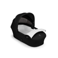 Wnętrze gondoli Cybex Melio z miękkim materacem zapewniającym komfort i ergonomiczną pozycję noworodka