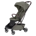 Carrello Magia CRL-5555 wózek spacerowy w kolorze malted green z dużą budką przeciwsłoneczną, amortyzowanymi kołami i lekką aluminiową konstrukcją.