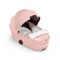 Cybex Mios Style przytulna gondola peach pink z miękkim materacem zapewniającym komfort snu noworodka