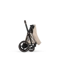 Cybex ePriam Style cozy beige wózek spacerowy złożony kompaktowo stojący w pozycji pionowej do przechowywania