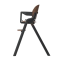 Espiro Allure Timber Black z pałąkiem zabezpieczającym dla dziecka i regulowanym podnóżkiem.