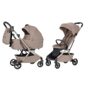 Carrello Magia 2.0 Spice Beige to lekki wózek 2w1 z dużą gondolą, zwrotnym stelażem i kompaktowym składaniem, idealny do miasta i podróży.