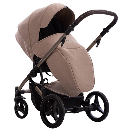 bebetto Loren premium class wózek spacerowy z pokrowcem na nóżki