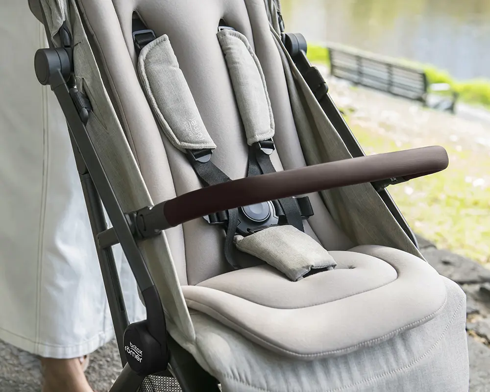 Britax-Romer Flylite pięciopunktowe pasy bezpieczeństwa z regulacją