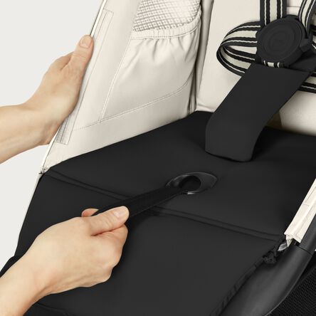 system regulacji pasów za pomocą jednego pociągnięcia cybex avi spin