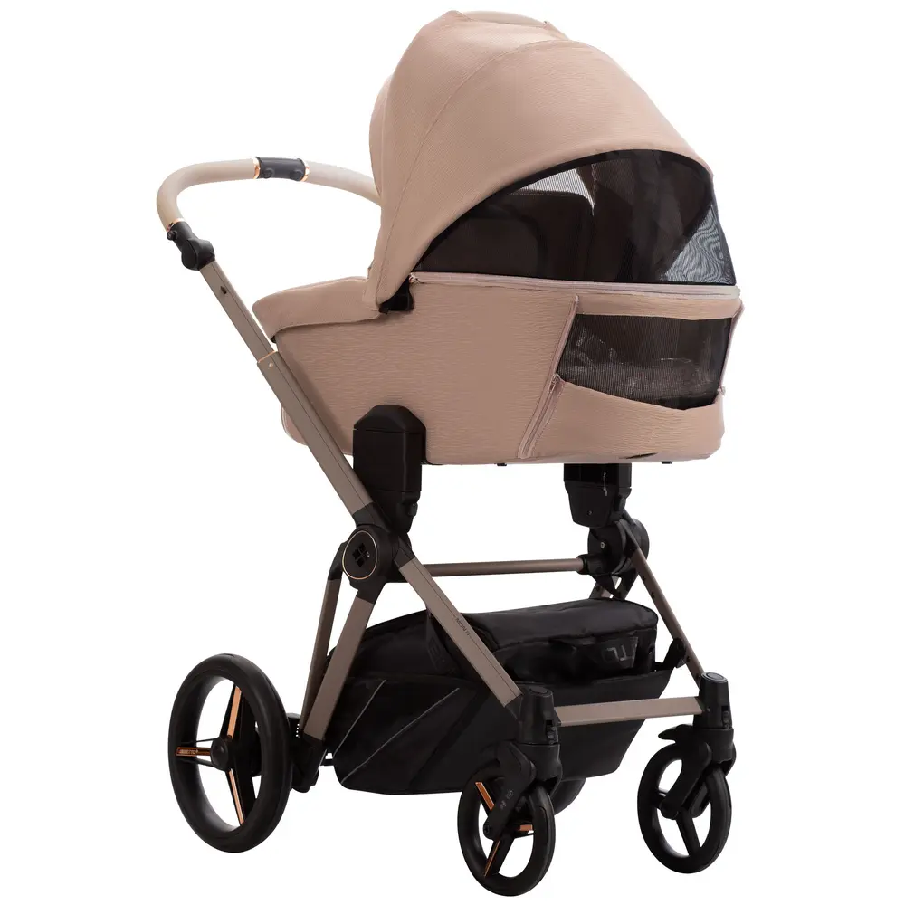 bebetto monti premium class gondola z potrójnymi panelami wentylacyjnymi