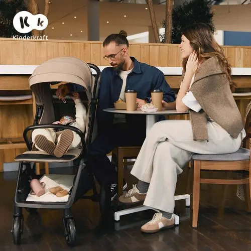 lekki, zwrotny wózek spacerowy loom kinderkraft